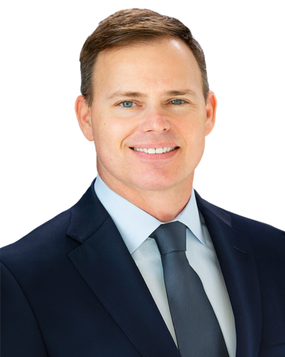 2026 400x500 Sean Trahan Desktop Transparent (1)
